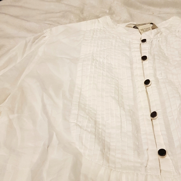Banana Republic White Blouse - Picture 2 of 6